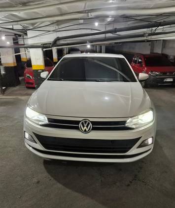 VOLKSWAGEN VIRTUS 1.0 200 TSI HIGHLINE AUTOMÁTICO VOLKSWAGEN VIRTUS 1.0 200 TSI HIGHLINE AUTOMÁTICO